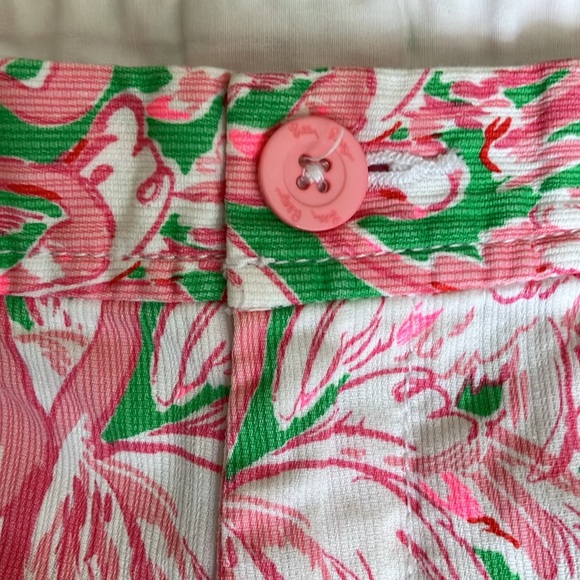 Lilly Pulitzer pretty Tropical shorts - Picture 6 of 9